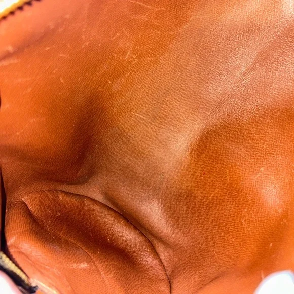 Louis Vuitton monogram pappalion